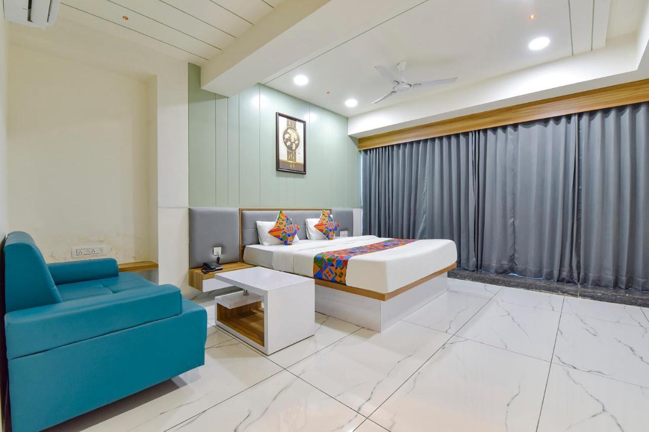 Fabhotel Bliss Ахмедабад Екстериор снимка